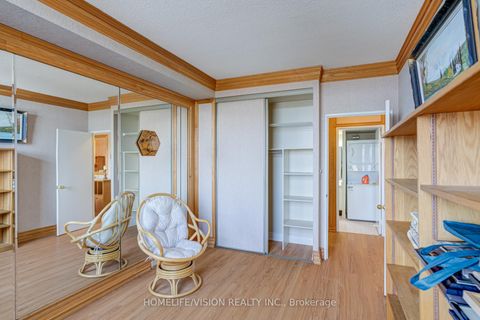 Photo 24 at 807 - 326 Major Mackenzie Drive E, Crosby, Richmond Hill