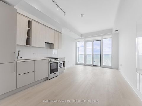 Photo 5 at 5806 - 3900 Confederation Parkway, City Centre, Mississauga