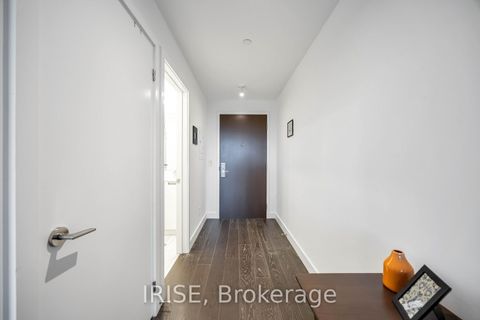 Photo 7 at 416 - 160 Kingsway Crescent, Kingsway South, Toronto