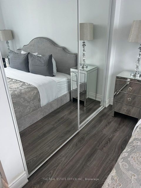 Photo 9 at 3802 - 219 Fort York Boulevard, Niagara, Toronto