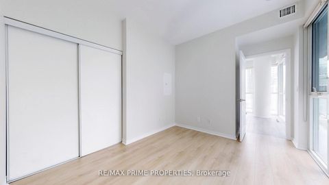 Photo 14 at 1116 - 352 Front Street W, Waterfront Communities C1, Toronto