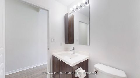 Photo 16 at 1116 - 352 Front Street W, Waterfront Communities C1, Toronto