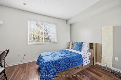 Photo 13 at 40 - 21 Replin Road, Lawrence, Toronto