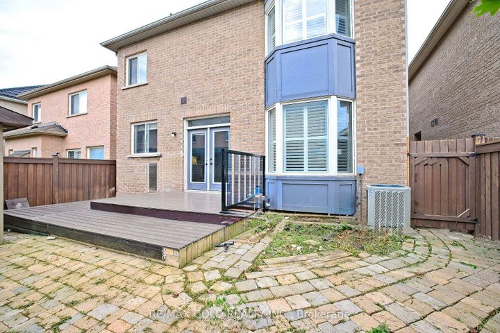 Photo 48 at 35 Abitibi Lake Drive, Wellington, Brampton