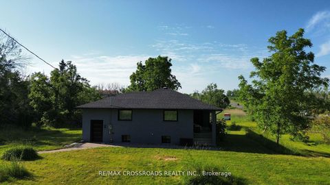 Photo 2 at 7118 Yonge Street, Rural Innisfil, Innisfil