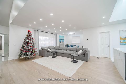 Photo 18 at 7118 Yonge Street, Rural Innisfil, Innisfil