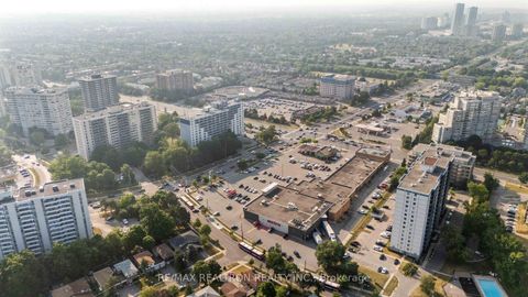 Photo 41 at 92 Elise Terrace, Newtonbrook West, Toronto