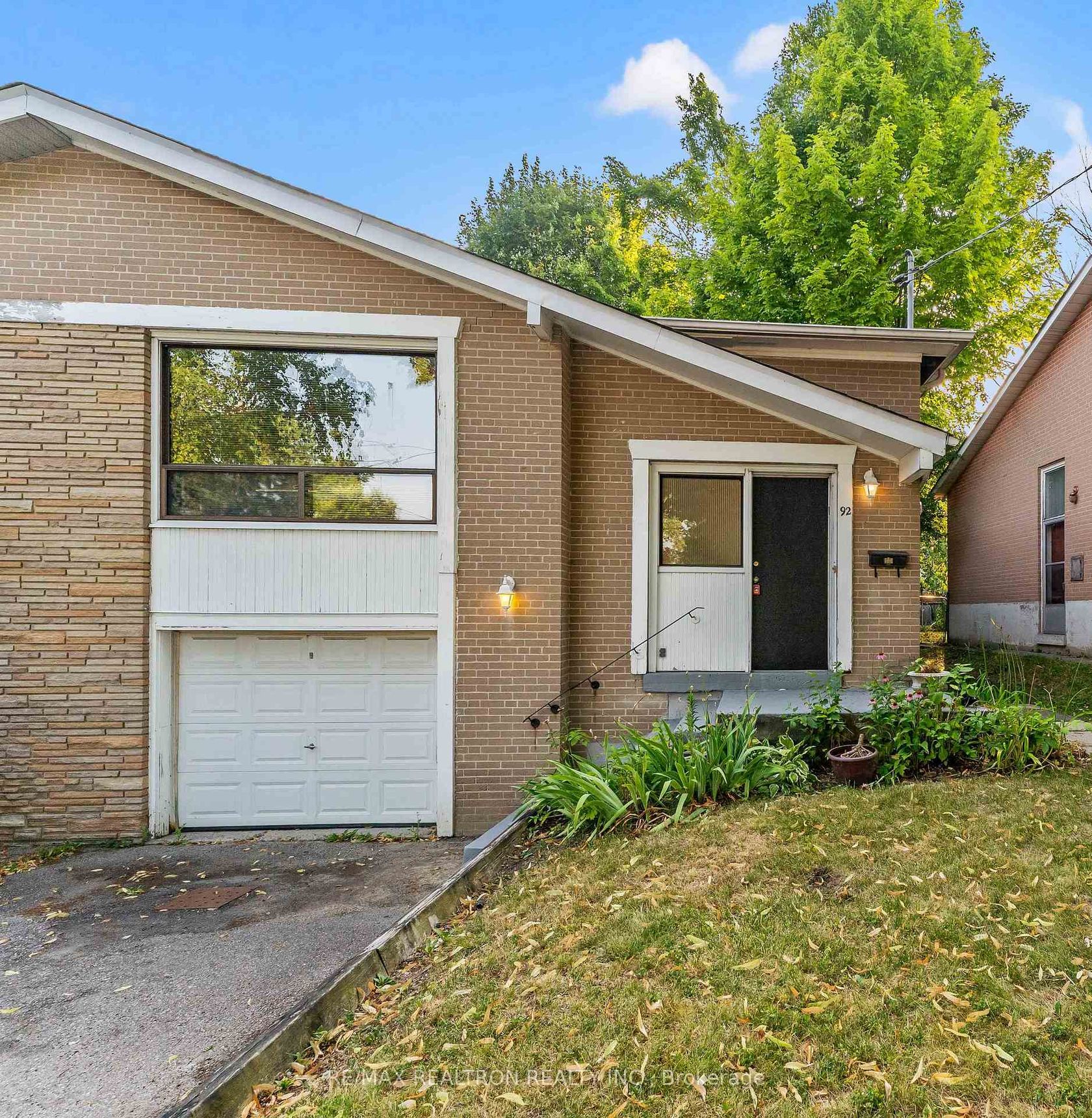92 Elise Terrace, Newtonbrook West, Toronto 