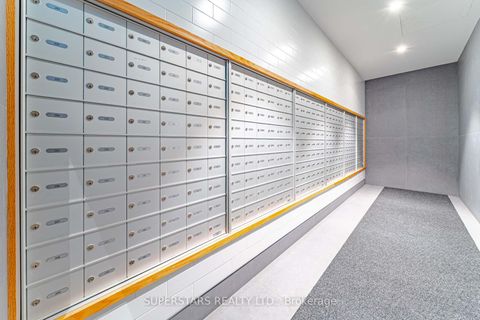 Photo 21 at 717 - 195 McCaul Street, Chinatown, Toronto