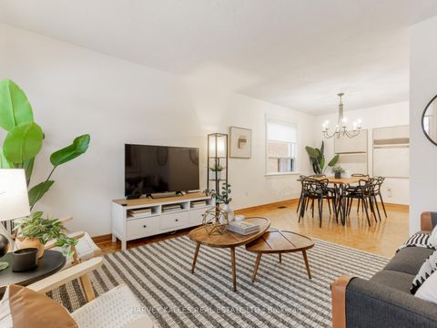 Photo 10 at 204 Belgravia Avenue, Belgravia, Toronto