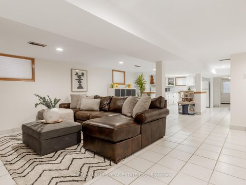 Photo 22 at 204 Belgravia Avenue, Belgravia, Toronto