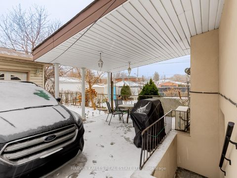 Photo 32 at 204 Belgravia Avenue, Belgravia, Toronto