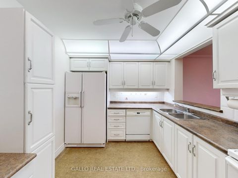 Photo 8 at 627 - 138 Bonis Avenue, Sullivan, Toronto