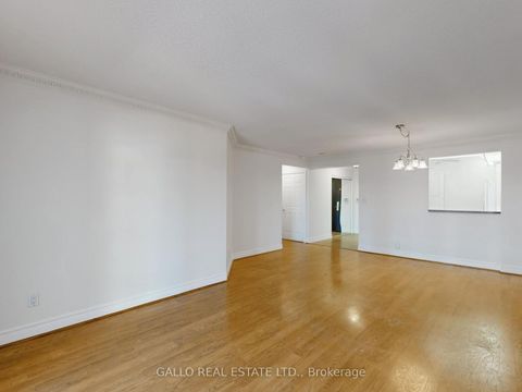 Photo 9 at 627 - 138 Bonis Avenue, Sullivan, Toronto