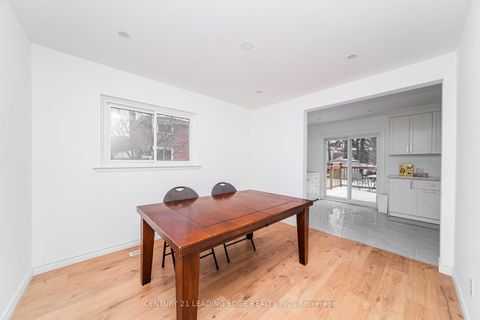 Photo 8 at 27 Hookwood Drive, Agincourt North, Toronto