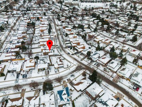 Photo 45 at 27 Hookwood Drive, Agincourt North, Toronto