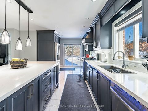 Photo 13 at 1958 Innisfil Heights Crescent, Rural Innisfil, Innisfil