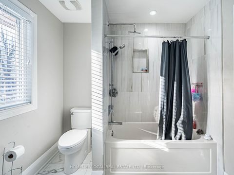 Photo 40 at 1958 Innisfil Heights Crescent, Rural Innisfil, Innisfil