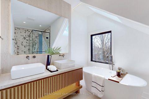 Photo 26 at 32 Endean Avenue, South Riverdale, Toronto