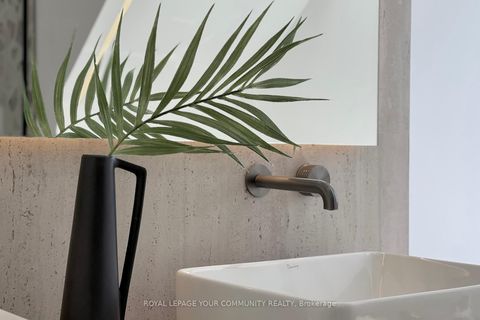 Photo 29 at 32 Endean Avenue, South Riverdale, Toronto