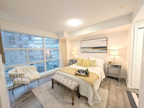 Photo 4 at 1612 - 11 St Joseph Street, Bay Street Corridor, Toronto