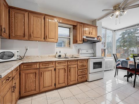 Photo 11 at 538 Strathmore Boulevard, Danforth, Toronto