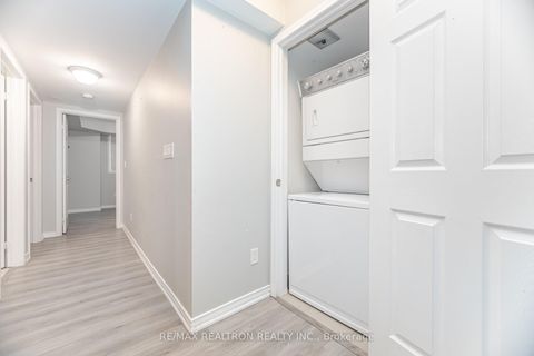 Photo 4 at 105 - 80 Orchid Place Drive, Malvern, Toronto