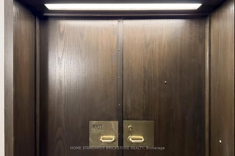 Photo 4 at 1001 - 40 Rosehill Avenue, Moore Park, Toronto