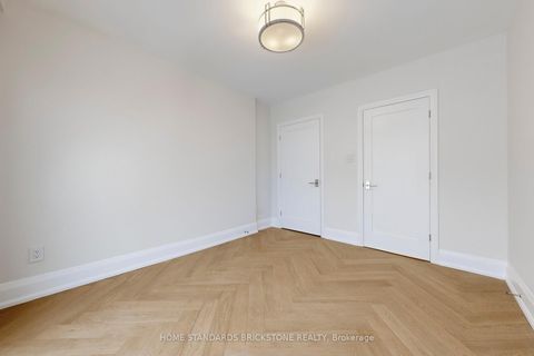 Photo 33 at 1001 - 40 Rosehill Avenue, Moore Park, Toronto