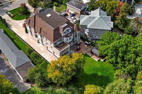 Photo 9 at 21 Boyle Drive, South Richvale, Richmond Hill