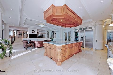 Photo 26 at 21 Boyle Drive, South Richvale, Richmond Hill