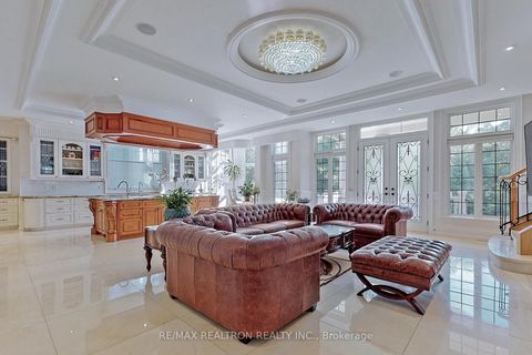 Photo 34 at 21 Boyle Drive, South Richvale, Richmond Hill