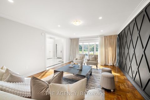 Photo 5 at 372 Burns Boulevard, King City, King