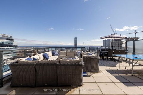 Photo 14 at LPH 03 - 400 Adelaide Street E, Waterfront Communities C8, Toronto