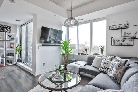 Photo 10 at 503 - 665 Kingston Road, The Beaches, Toronto