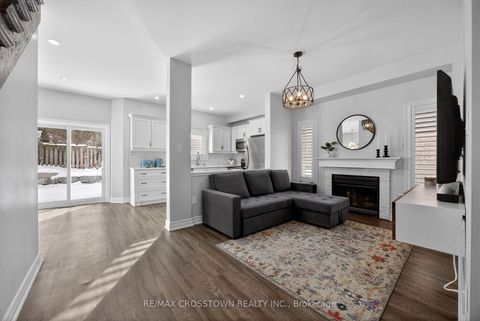 Photo 3 at 1 Black Ash Trail, Ardagh, Barrie