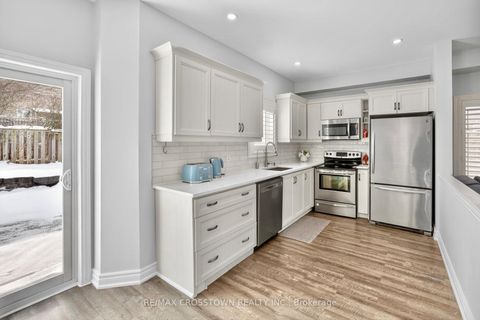 Photo 5 at 1 Black Ash Trail, Ardagh, Barrie