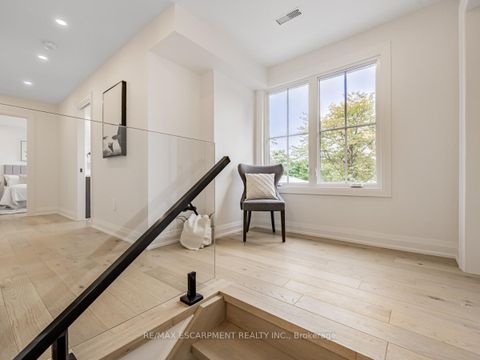 Photo 21 at 2212 Urwin Crescent, WO West, Oakville