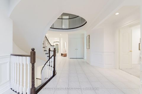 Photo 13 at 82 Woodstone Avenue, Devonsleigh, Richmond Hill