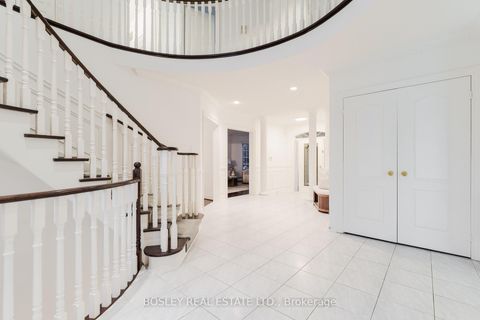 Photo 14 at 82 Woodstone Avenue, Devonsleigh, Richmond Hill