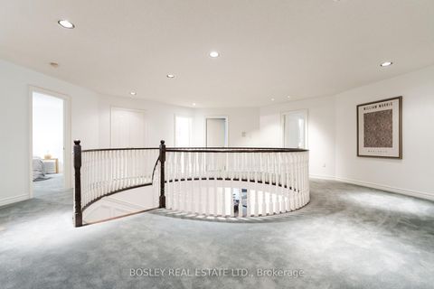 Photo 26 at 82 Woodstone Avenue, Devonsleigh, Richmond Hill