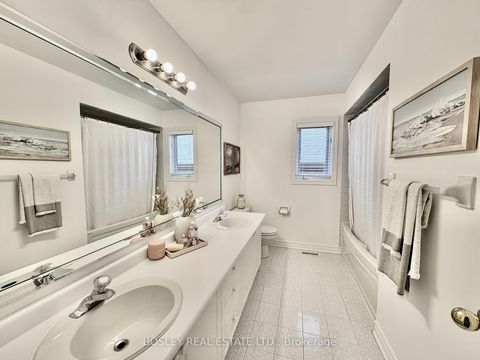 Photo 34 at 82 Woodstone Avenue, Devonsleigh, Richmond Hill