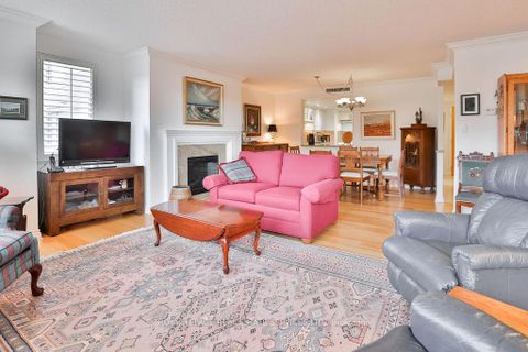 Photo 12 at 708 - 100 Lakeshore Road E, OO Old Oakville, Oakville