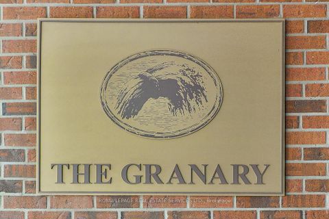 Photo 23 at 708 - 100 Lakeshore Road E, OO Old Oakville, Oakville