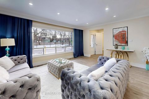 Photo 7 at 189 Kingsview Boulevard, The Westway, Toronto