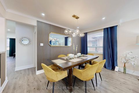 Photo 10 at 189 Kingsview Boulevard, The Westway, Toronto