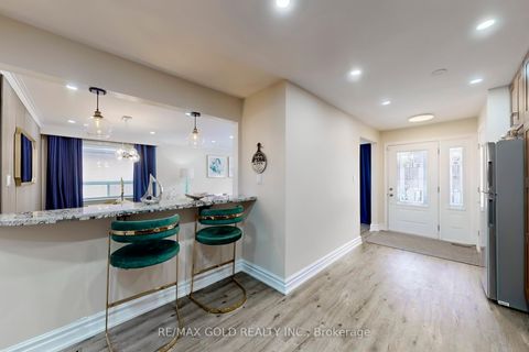 Photo 17 at 189 Kingsview Boulevard, The Westway, Toronto