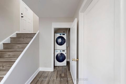 Photo 31 at 189 Kingsview Boulevard, The Westway, Toronto