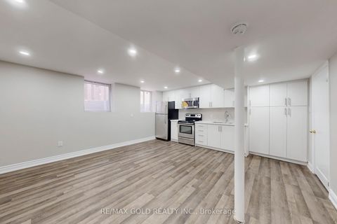 Photo 39 at 189 Kingsview Boulevard, The Westway, Toronto