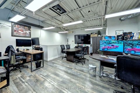 Photo 11 at 14 - 129 Rowntree Dairy Road, Pine Valley Business Park, Vaughan